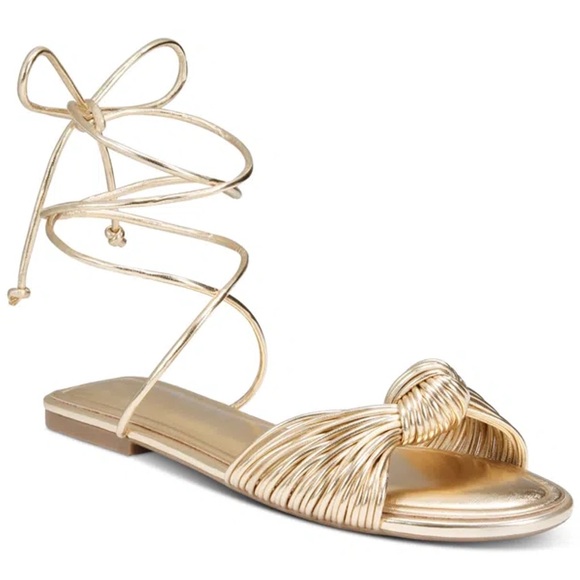 🐘🐘 On 34th Street Strappy Sandals - Picture 2 of 2